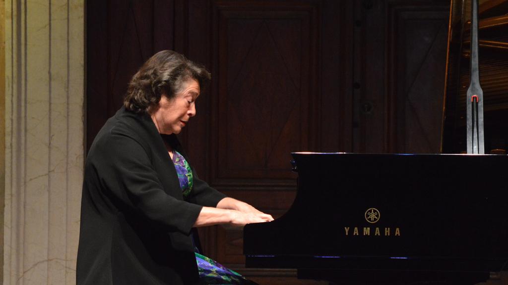 Elisabeth Leonskaja parvis St Michel août 2016, Copyright Ch. Merle