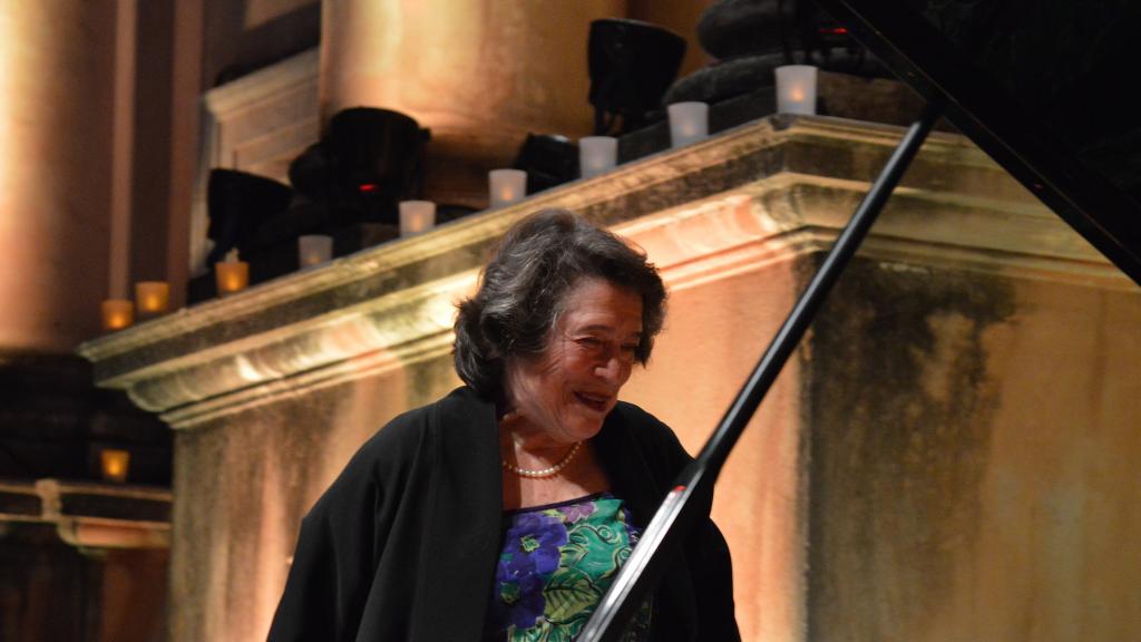 Elisabeth Leonskaja parvis St Michel août 2016, Copyright Ch. Merle