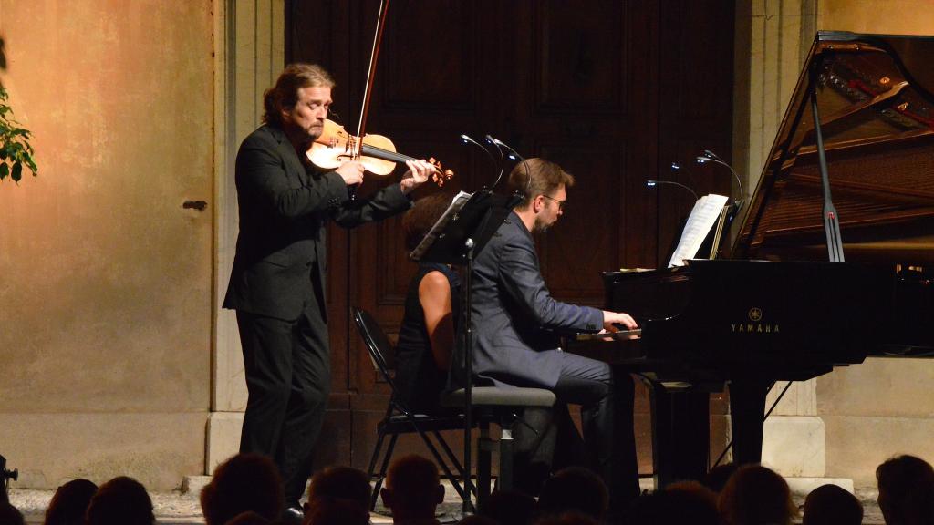 5/8/17 Parvis St Michel,Festival de Musique de Menton,ChristianTETZLAFF,Violon et Leif Ove ANDNSNES Piano (Photo Ch MERLE)