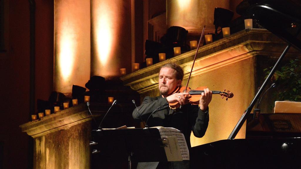 5/8/17 Parvis St Michel,Festival de Musique de Menton,ChristianTETZLAFF,Violon et Leif Ove ANDNSNES Piano (Photo Ch MERLE)