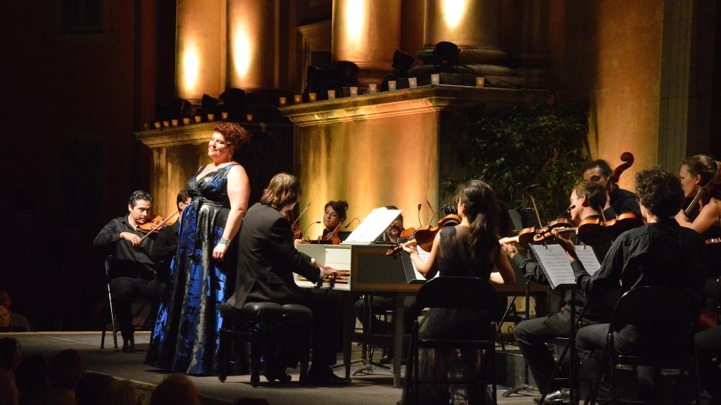 le13/8/17 au Festival de Musique de Menton,Marie Nicole LEMIEUX chante des airs d'Opéra de Vivaldi accompagné par l'Orchestre Il POMO d'ORO, dir: M. EMELYANYCHEV(PhotoCh MERLE)