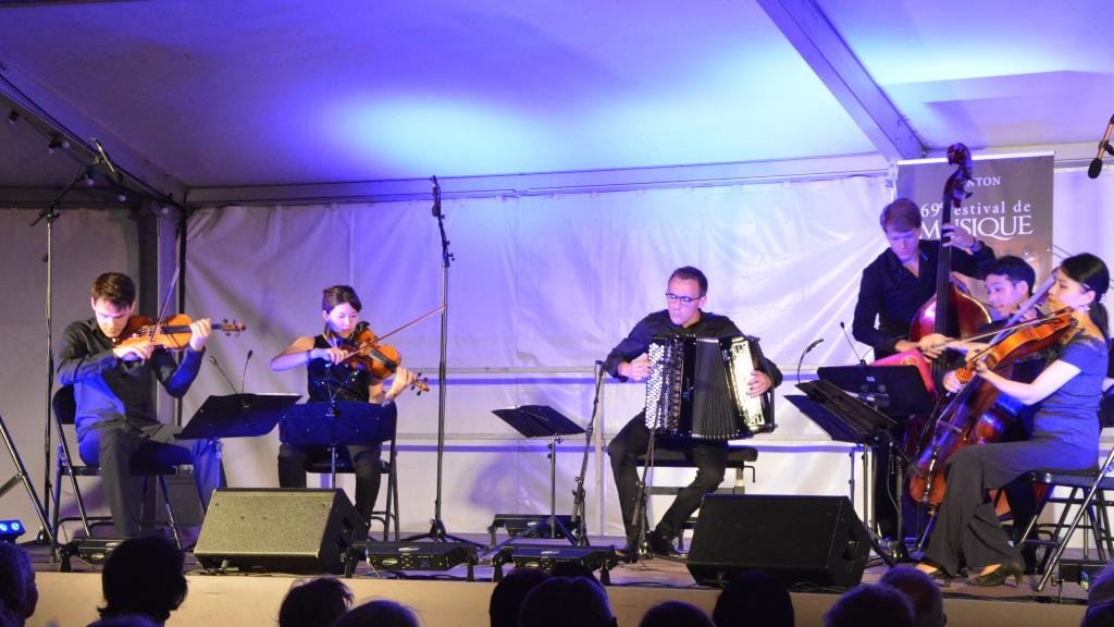 Félicien BRUT et le Quatuor HERMES au FESTIVAL OFF de MENTON(Photo,CH.MERLE)