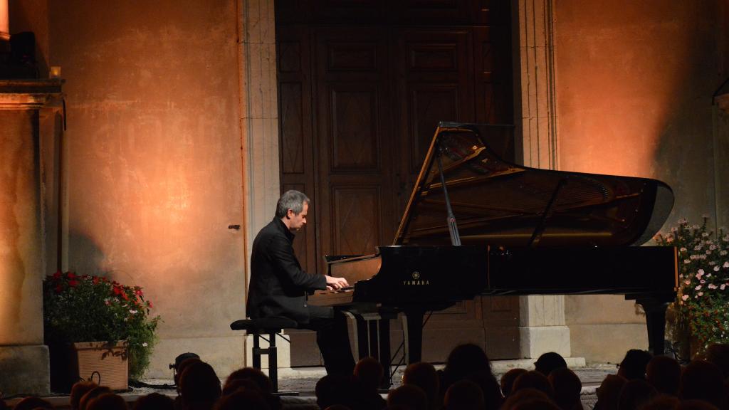 le 3/8/18 Piotr ANDERSZEWSKI interprète des extraits du clavier bien tempéré de J.S.BCH au Festival de Musique de Menton(Photo Ch.MERLE)