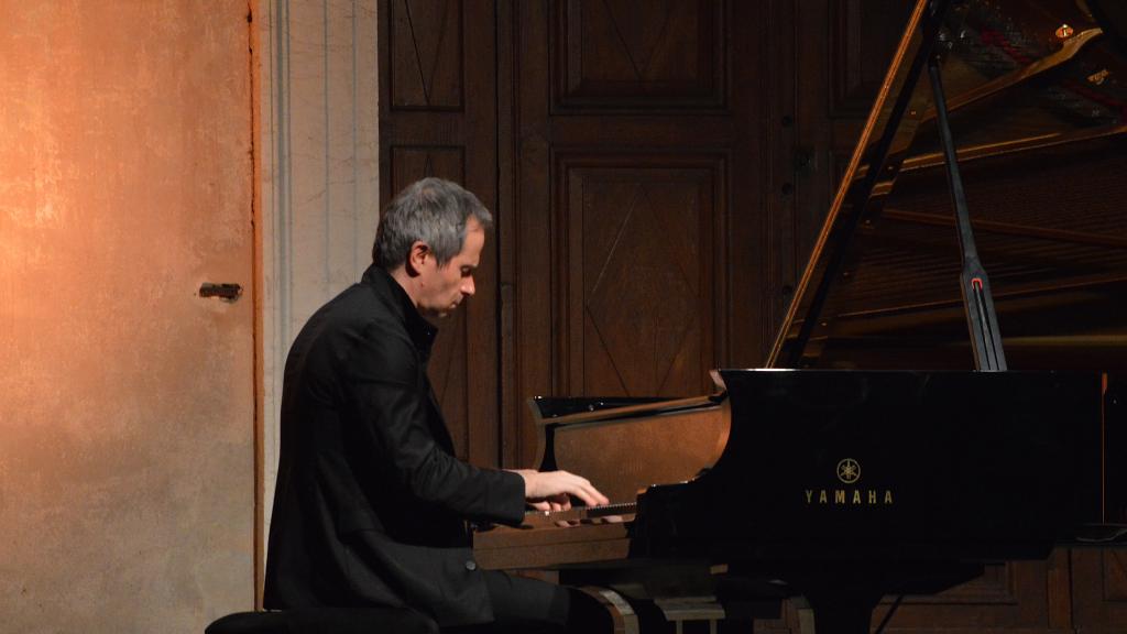 le 3/8/18 Piotr ANDERSZEWSKI interprète des extraits du clavier bien tempéré de J.S.BCH au Festival de Musique de Menton(Photo Ch.MERLE)