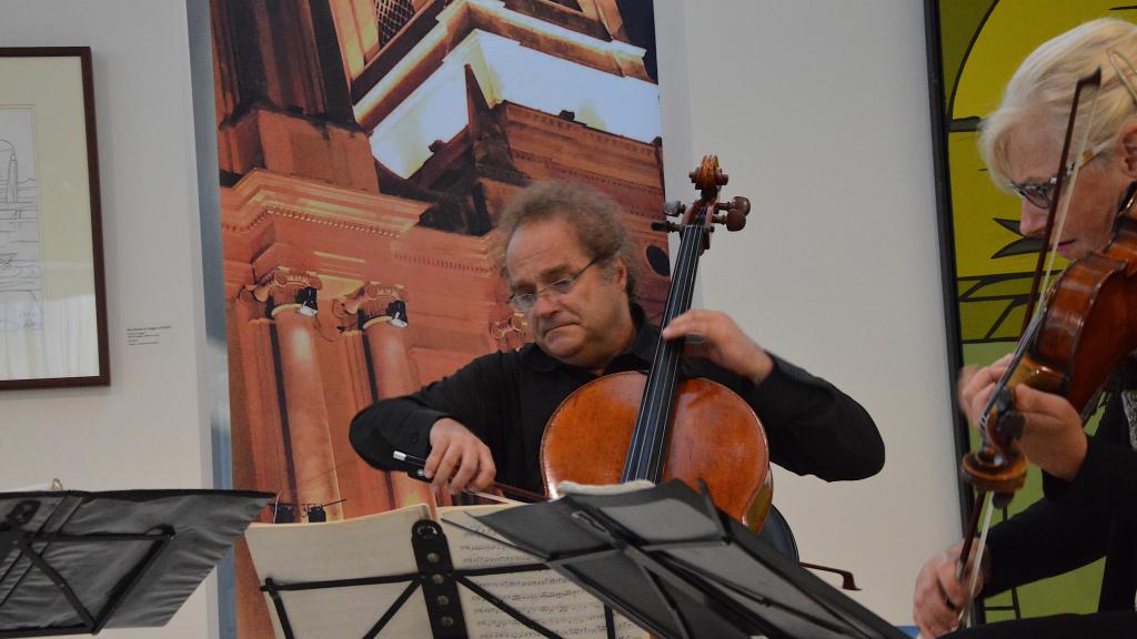 le violoncelliste Andras FEJER du quatuor TAKACS est un des membres fondateur du quatuor (Photo Ch.MERLE)