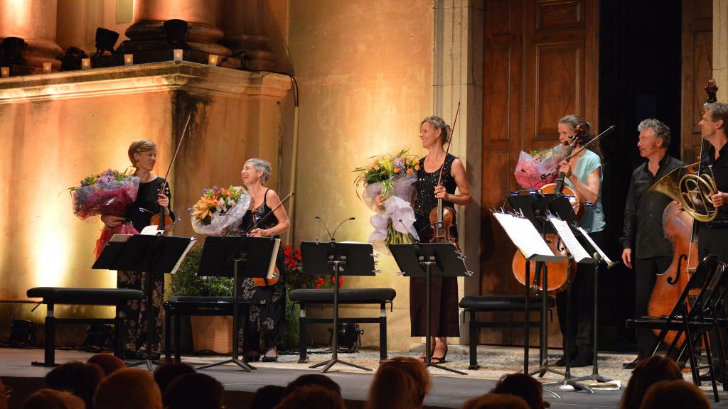 le 8/8/18 Isabelle FAUST et son quatuor sous les ovations du public du Festival de Musique de Menton(Photo Ch.MERLE)