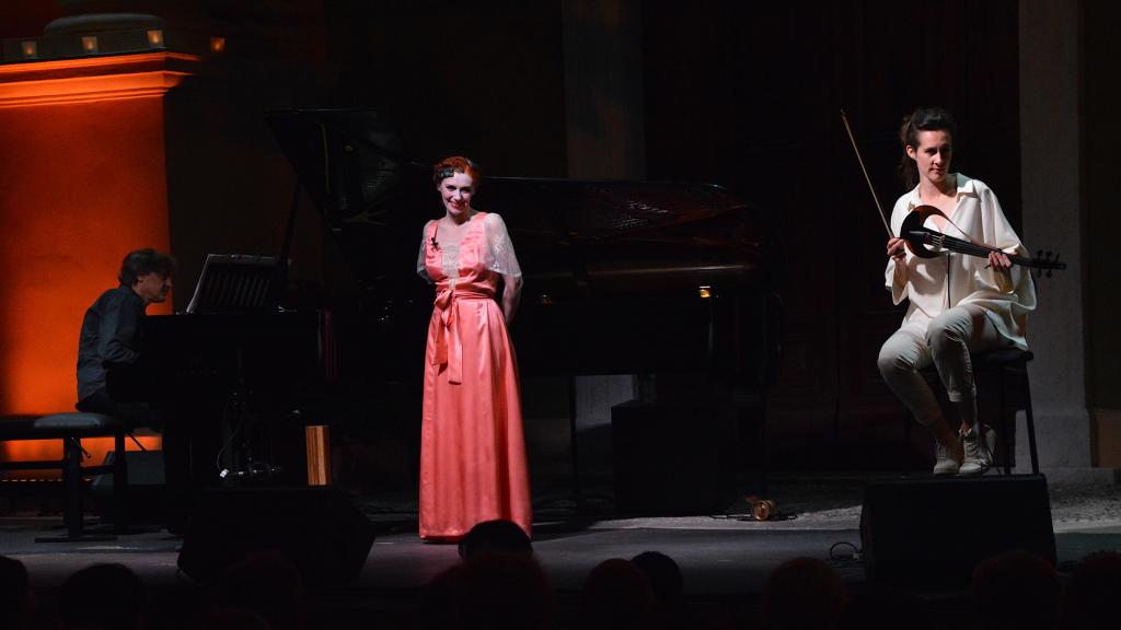 PATRICIA PETITBON ET SES AMIS D.NAÏDITCH,piano et FIONA MONBET,violon(PHOTOCh.MERLE)