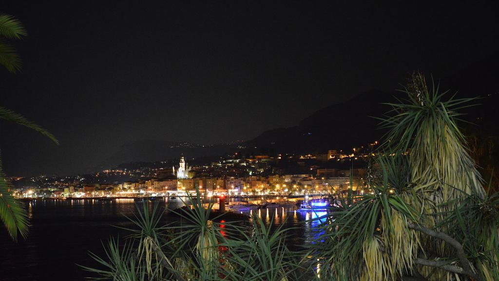 MENTON VUE DE MARIA SERENA (PHOTOCh.MERLE)